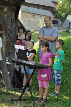 KNOBLEHARJEVO 2012 - Otvoritev novega vodovoda Zavinek, Stara vas in Hrastulje ter izgradnja kanalizacije 5